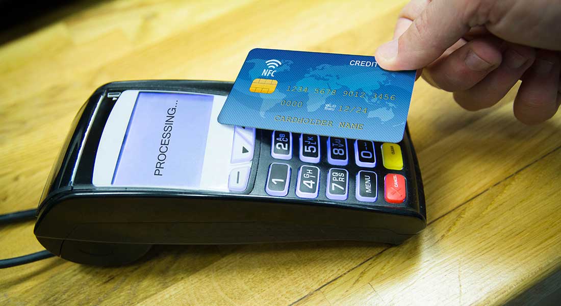 Mobile payment. Photo: Colourbox