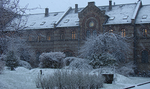Wintertime at the Faculty Administration (building 12)